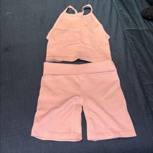 Aritzia TNA Soft Pink Ribbed Shorts top set